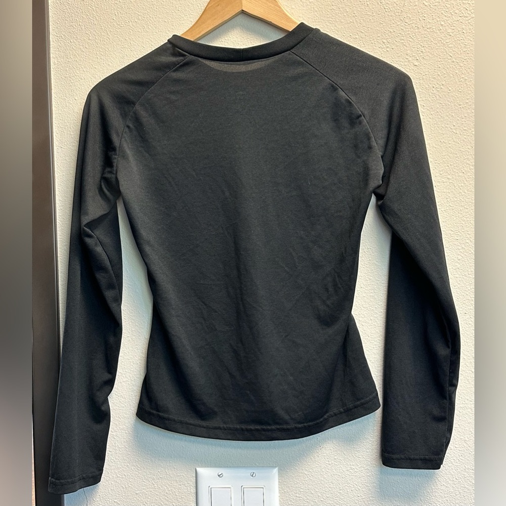 Nike Fit Dry Long Sleeve Shirt - Picture 2 of 3
